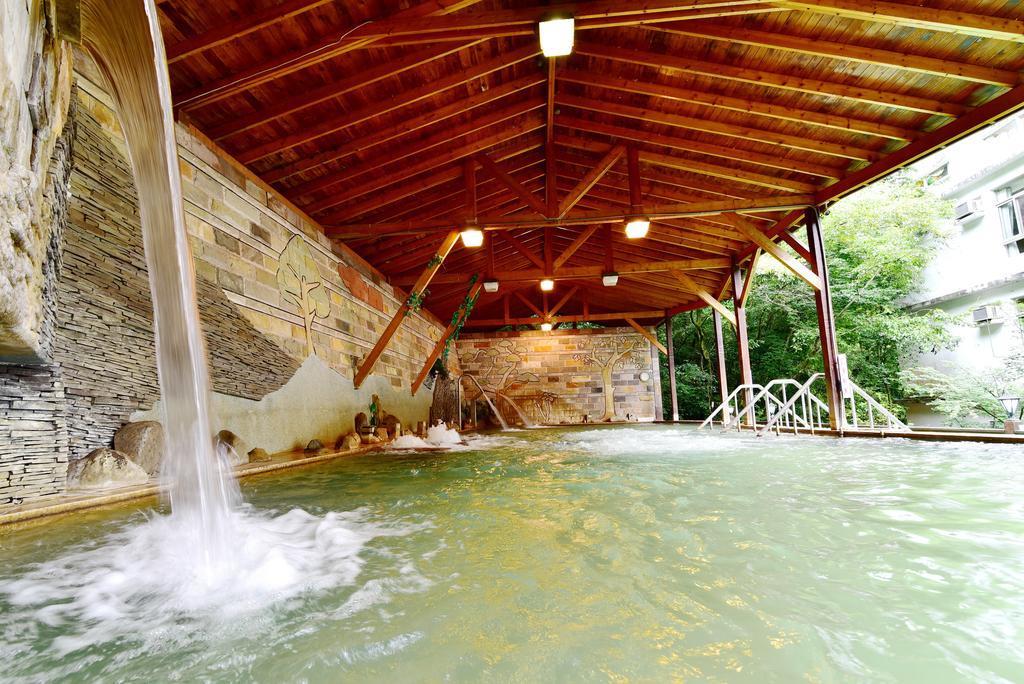 Jenq Yang Hotspring Hotel Ren’ai Zewnętrze zdjęcie